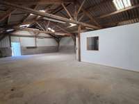 Bureaux et commerces 2 pièces