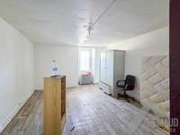 Bureaux et commerces 5 pièces