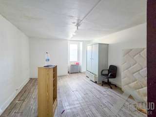 Bureaux et commerces 5 pièces