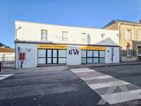 Bureaux et commerces 5 pièces