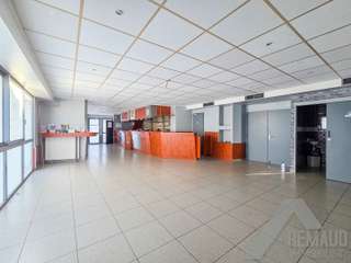 Bureaux et commerces 5 pièces