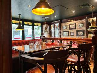 Bureaux et commerces 10 pièces