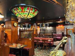 Bureaux et commerces 10 pièces