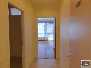 Bureaux et commerces 3 pièces