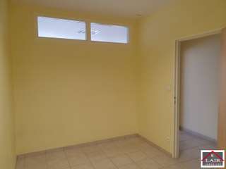 Bureaux et commerces 3 pièces