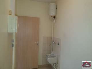 Bureaux et commerces 3 pièces