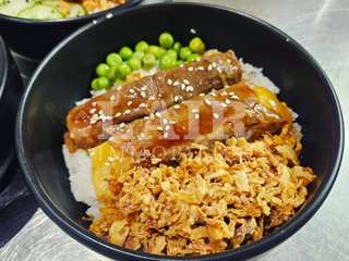 Bureaux et commerces 2 pièces