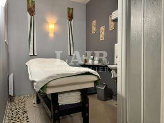 Bureaux et commerces 6 pièces