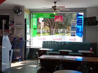 Bureaux et commerces 10 pièces