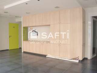 Bureaux et commerces 5 pièces