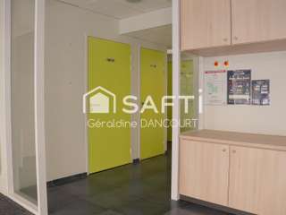 Bureaux et commerces 5 pièces