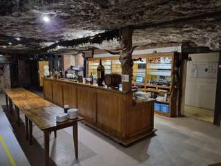 Bureaux et commerces 8 pièces