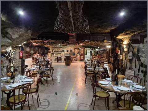 Bureaux et commerces 8 pièces