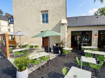 Vente Bureaux et commerces 200 m&sup2;Ambrières-les-Vallées