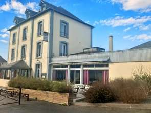 Vente Bureaux et commerces 450 m&sup2;Ambrières-les-Vallées