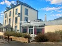 Bureaux et commerces 18 pièces