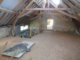 Bureaux et commerces 4 pièces