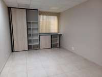 Bureaux et commerces 20 pièces Bureaux et commerces 20 pièces