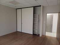 Bureaux et commerces 20 pièces Bureaux et commerces 20 pièces