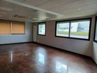 Bureaux et commerces 20 pièces Bureaux et commerces 20 pièces