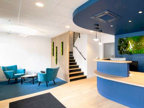 Bureaux et commerces 10 pièces