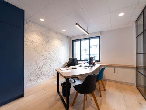 Bureaux et commerces 10 pièces