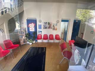 Bureaux et commerces 4 pièces