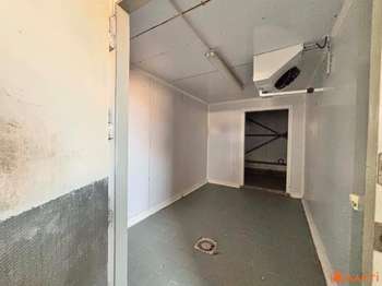 Bureaux et commerces 10 pièces