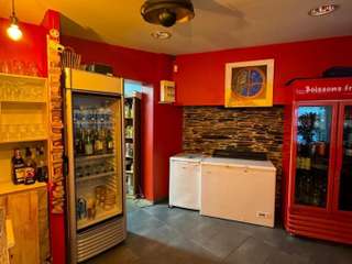 Bureaux et commerces 6 pièces