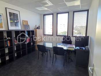 Vente Bureaux et commerces 289 m&sup2;Angers Roseraie Orgemont