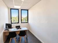 Bureaux et commerces 8 pièces