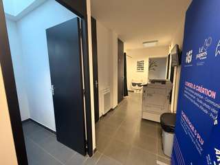 Bureaux et commerces 6 pièces