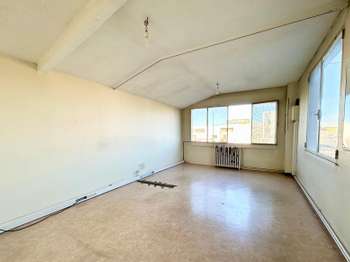 Bureaux et commerces 4 pièces