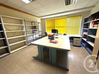 Bureaux et commerces