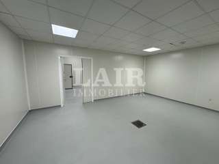 Bureaux et commerces 15 pièces