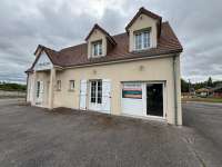 Bureaux et commerces 6 pièces