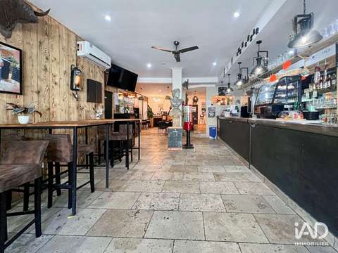 Bureaux et commerces Arles 13