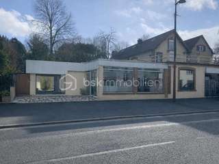 Bureaux et commerces 6 pièces