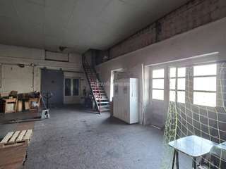 Bureaux et commerces 7 pièces