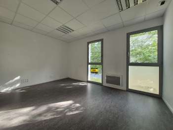 Vente Bureaux et commerces 78 m&sup2;Auray