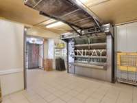 Bureaux et commerces 10 pièces