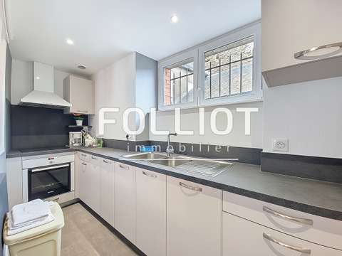 Bureaux et commerces 4 pièces