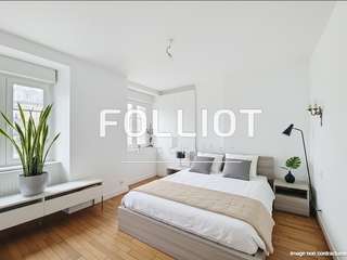 Bureaux et commerces 4 pièces