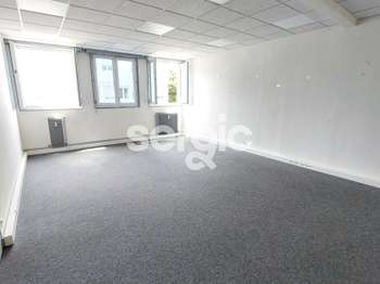 Bureaux et commerces 1 pièce