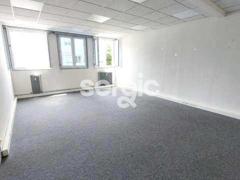 Bureaux et commerces 1 pièce