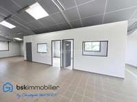 Bureaux et commerces 12 pièces Bureaux et commerces 12 pièces