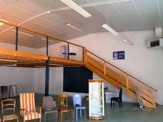 Bureaux et commerces 2 pièces Bureaux et commerces 2 pièces