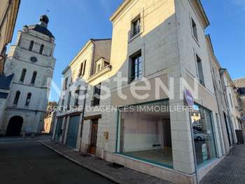 Vente Bureaux et commerces 95 m&sup2;Baugé
