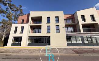 Photo Bureaux et commerces Bavent