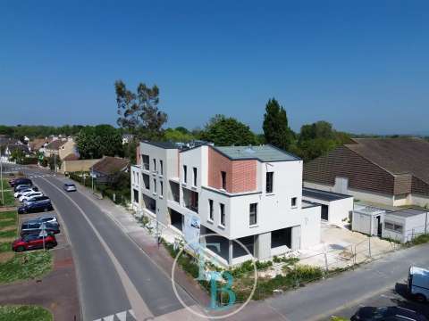 Bureaux et commerces 1 pièce